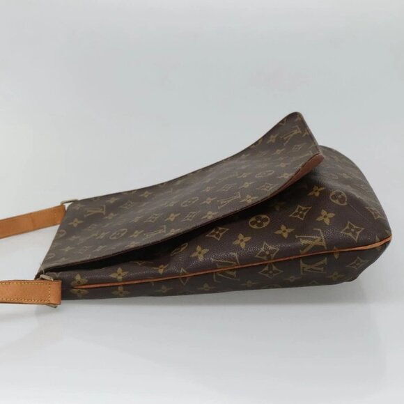 LOUIS VUITTON Monogram Musette Shoulder Bag M51256 LV Auth 132413 - Picture 4 of 16